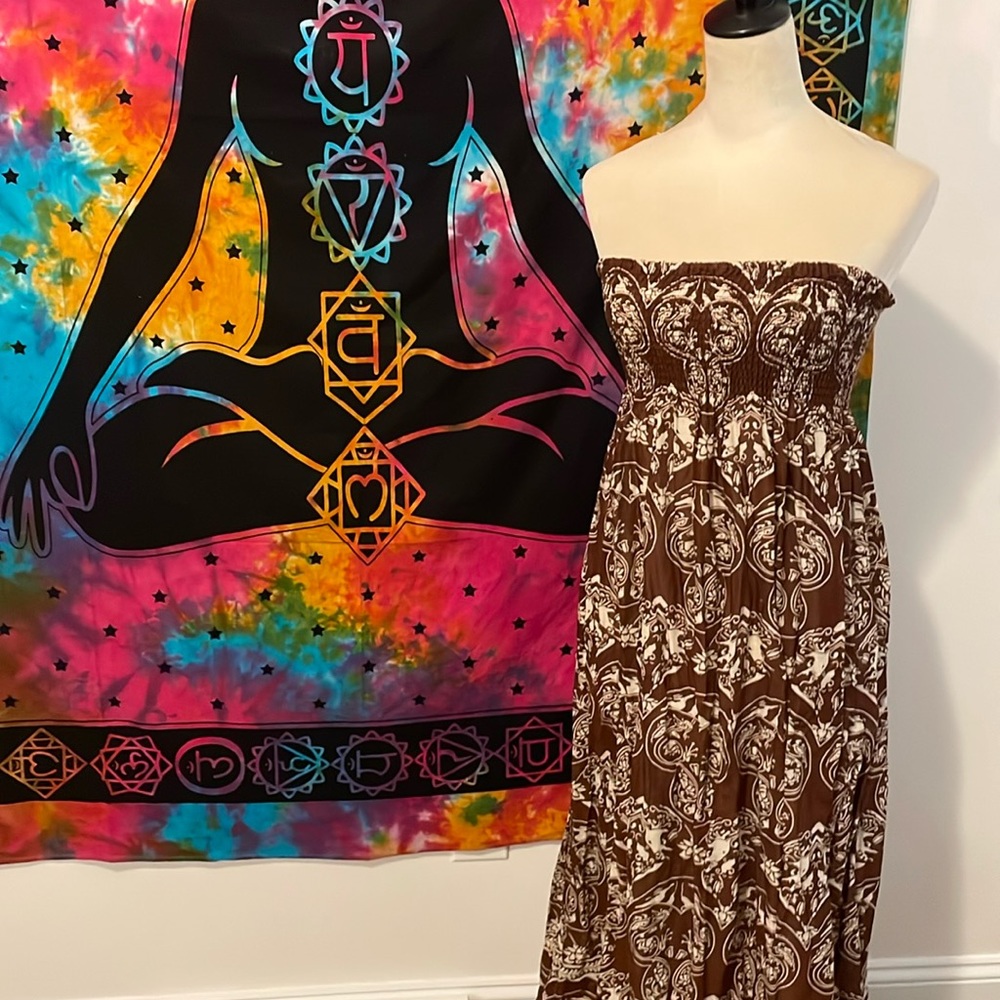 EUC Like New! Boho Brown Printed Ruched Top Maxi Dress